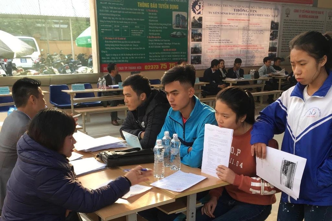 Gần 17.000 vị trí việc làm đang chờ người lao động - 1 Gần 17.000 vị trí việc làm đang chờ người lao động - 1
