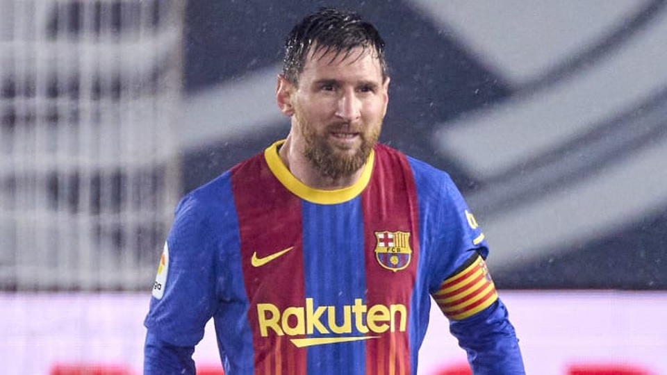 Messi sẽ chấp nhận thiệt thòi lớn nếu ở lại Barcelona - 2 Messi sẽ chấp nhận thiệt thòi lớn nếu ở lại Barcelona - 2