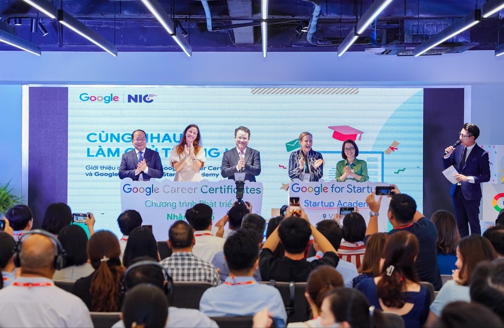 20.000 suất học bổng từ Google nhằm thúc đẩy chuyển đổi số tại Việt Nam - 1 20.000 suất học bổng từ Google nhằm thúc đẩy chuyển đổi số tại Việt Nam - 1