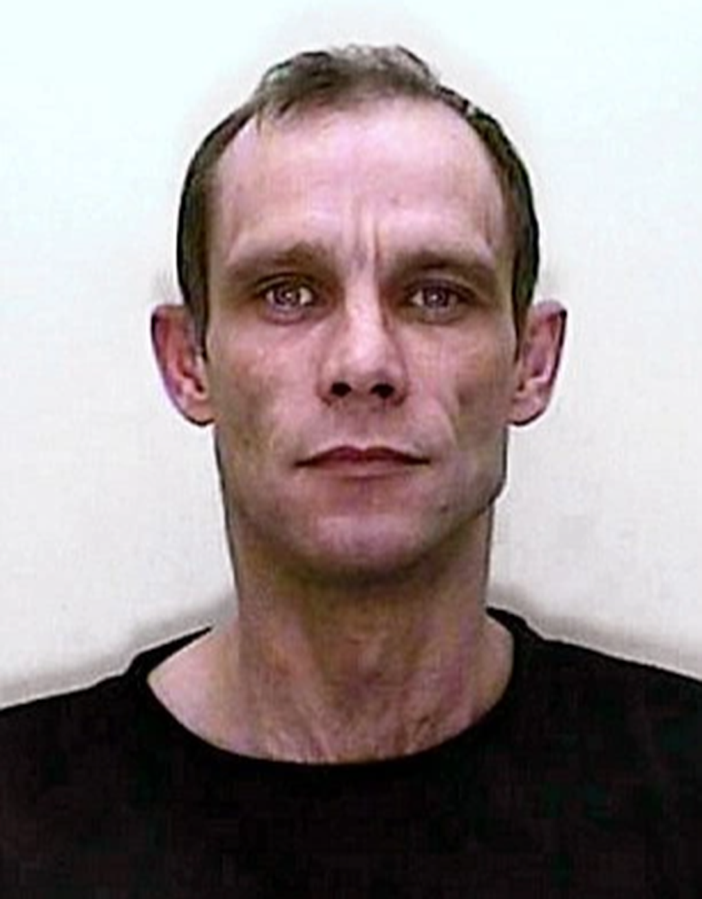 Gã sát nhân bệnh hoạn thoát án tử vì sai lầm của một cảnh sát - 1