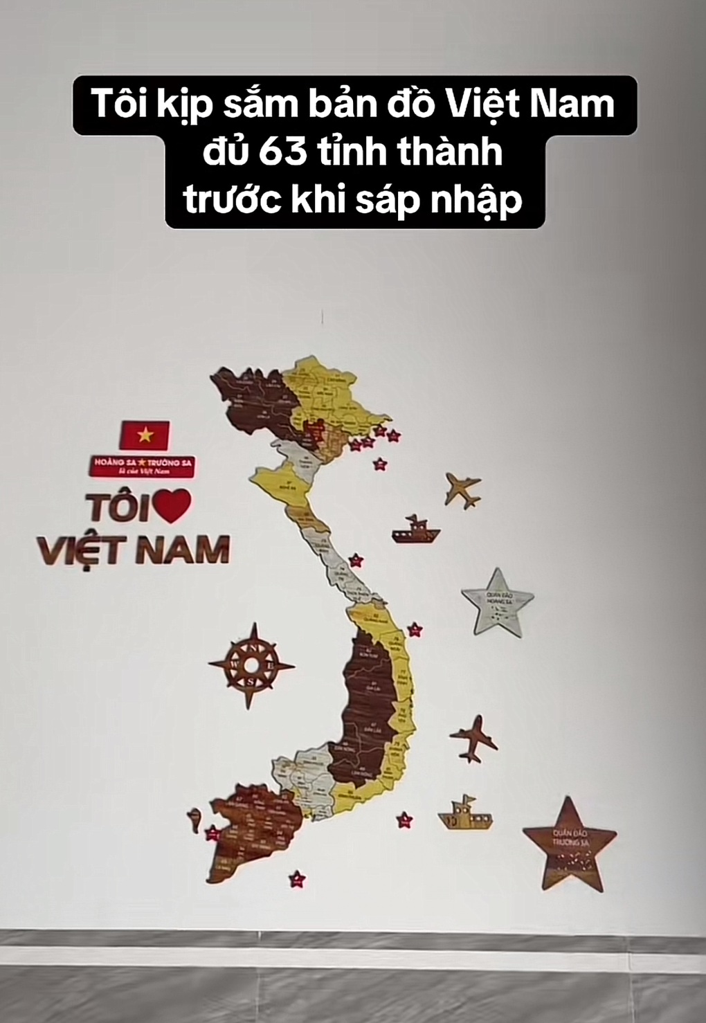 Giới trẻ đổ xô mua bản đồ Việt Nam làm kỷ niệm trước thông tin sáp nhập - 2 Giới trẻ đổ xô mua bản đồ Việt Nam làm kỷ niệm trước thông tin sáp nhập - 2