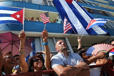 Công dân Mỹ gặp triệu chứng lạ khi tới Cuba