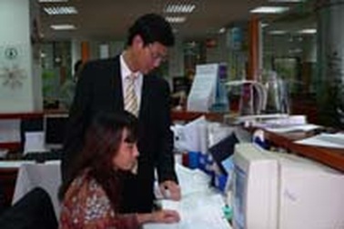 Vietcombank Hà Nội miễn 100% phí trả lương vào tài khoản