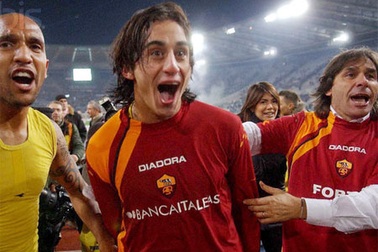 Liverpool chuẩn bị cho cuộc sống không Xabi Alonso