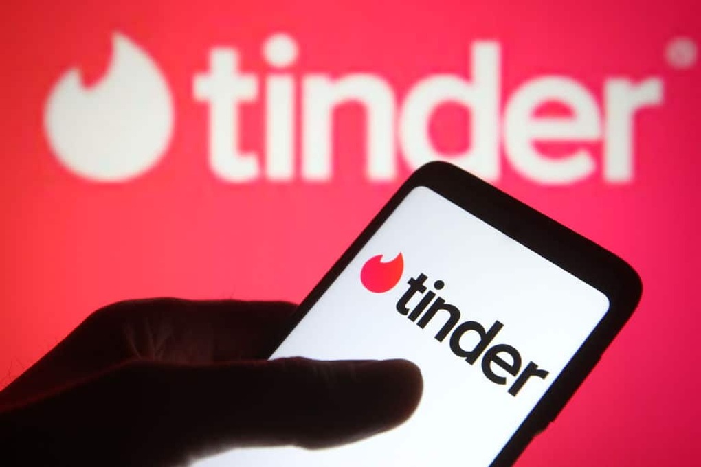 Người phụ nữ ở Hà Nội mất 5,4 tỷ đồng khi hẹn hò qua Tinder - 1 Người phụ nữ ở Hà Nội mất 5,4 tỷ đồng khi hẹn hò qua Tinder - 1