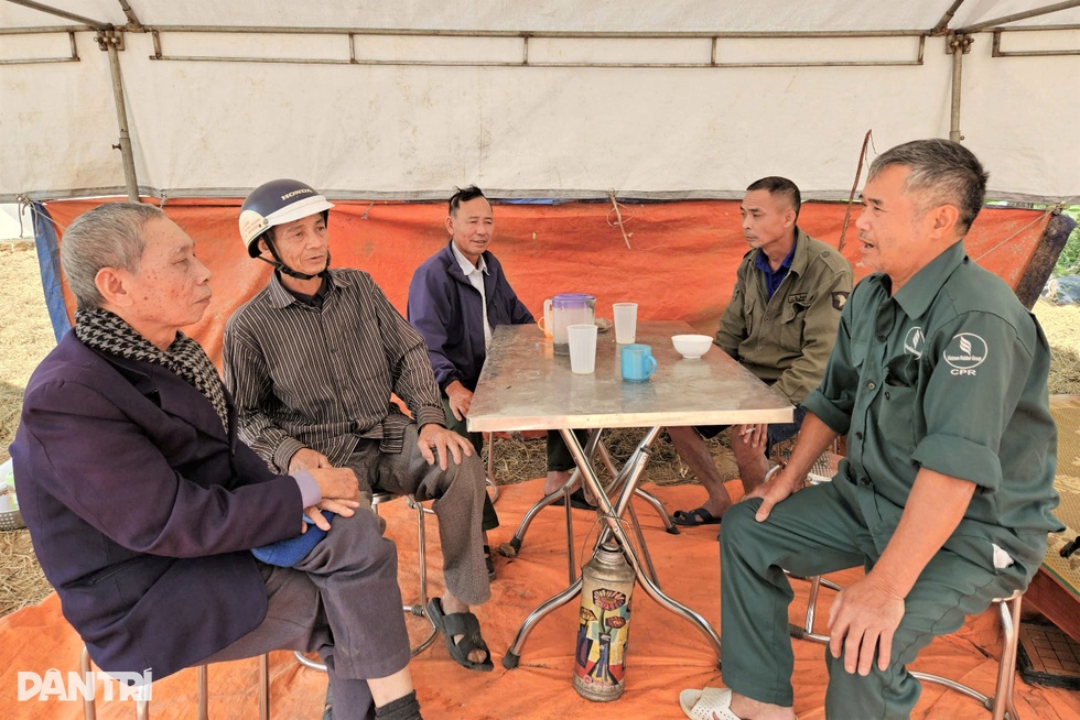 Vụ dân dựng lều canh ô nhiễm: Đóng cửa nhà máy nếu sai phạm nghiêm trọng - 3