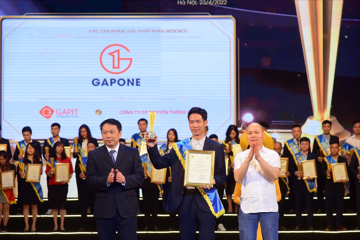 Nền tảng tăng trưởng GAPONE tỏa sáng tại Giải thưởng Sao Khuê 2022 - 1 Nền tảng tăng trưởng GAPONE tỏa sáng tại Giải thưởng Sao Khuê 2022 - 1