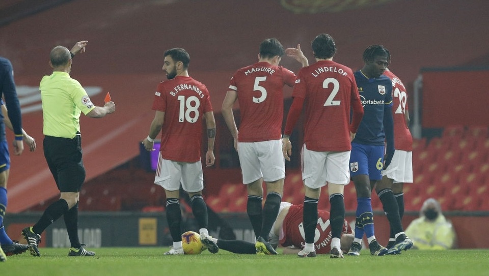 Man Utd 9-0 Southampton: Mưa bàn thắng tại Old Trafford - 4 Man Utd 9-0 Southampton: Mưa bàn thắng tại Old Trafford - 4