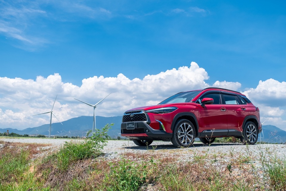 Toyota Corolla Cross - “thế lực mới” trong phân khúc SUV đô thị tại Việt Nam - 4 Toyota Corolla Cross - “thế lực mới” trong phân khúc SUV đô thị tại Việt Nam - 4