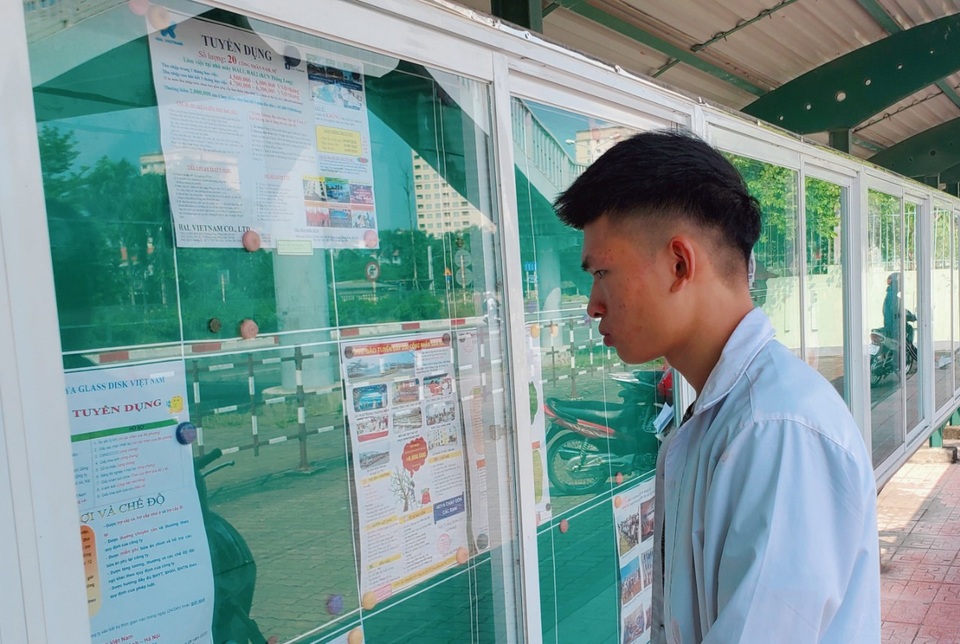 Hà Nội: Cuối năm nhu cầu tuyển lao động thời vụ tăng cao - 2 Hà Nội: Cuối năm nhu cầu tuyển lao động thời vụ tăng cao - 2