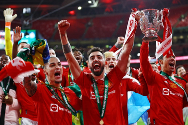 Man Utd vô địch: Dập tắt nỗi u buồn, ưỡn ngực đón kỷ nguyên hồi sinh