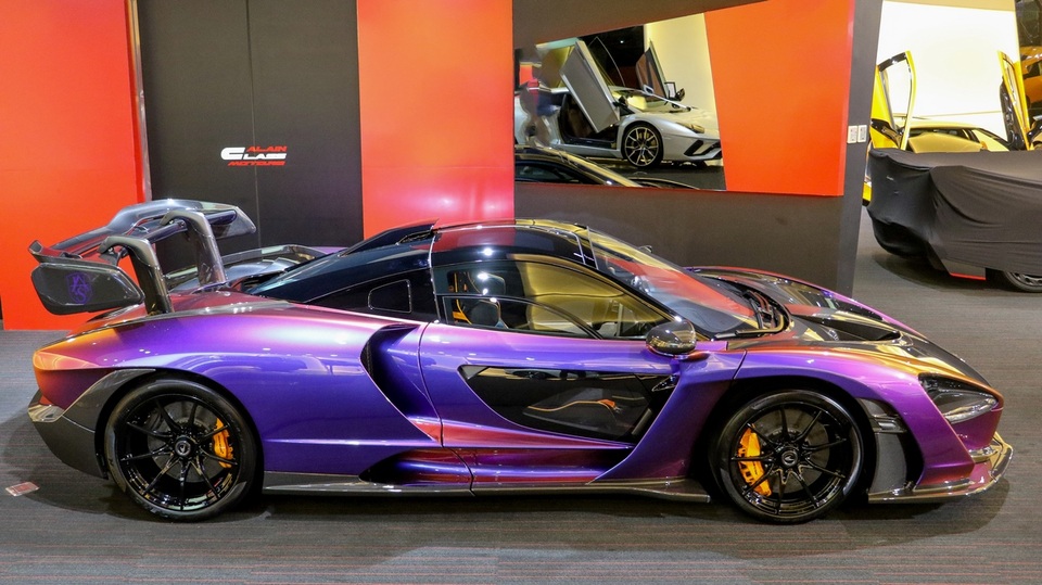 Bí ẩn một chiếc siêu xe McLaren Senna sơn đổi màu - 9 Bí ẩn một chiếc siêu xe McLaren Senna sơn đổi màu - 9