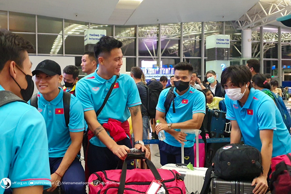 Đội tuyển Việt Nam đến Trung Quốc, sẵn sàng đánh bại đội chủ nhà - 1 Đội tuyển Việt Nam đến Trung Quốc, sẵn sàng đánh bại đội chủ nhà - 1