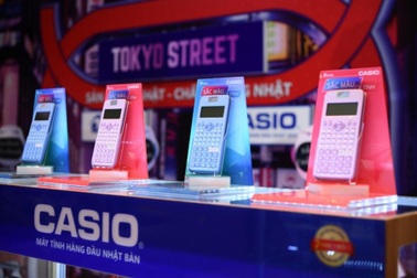 Máy tính khoa học Casio fx-580vn x "thay áo mới" với màu sắc cá tính