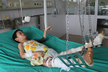 Bé Vũ Quang Huy được bạn đọc ủng hộ hơn 180 triệu đồng