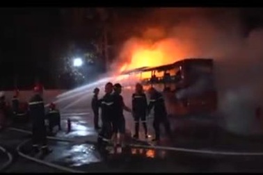 Vụ cháy xe giường nằm: Do ống dẫn dầu bị hỏng