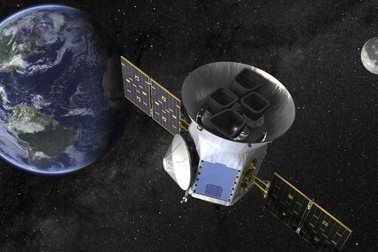 Vệ tinh mới của NASA phát hiện hai hành tinh giống Trái đất trong vòng hai ngày