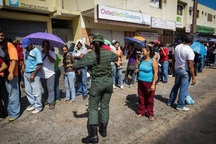 Cuộc di dân khổng lồ trốn chạy nạn đói của người Venezuela