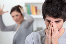 Từ cuốn sổ đỏ, tôi lẻn theo chồng ra công viên và sự thật động trời