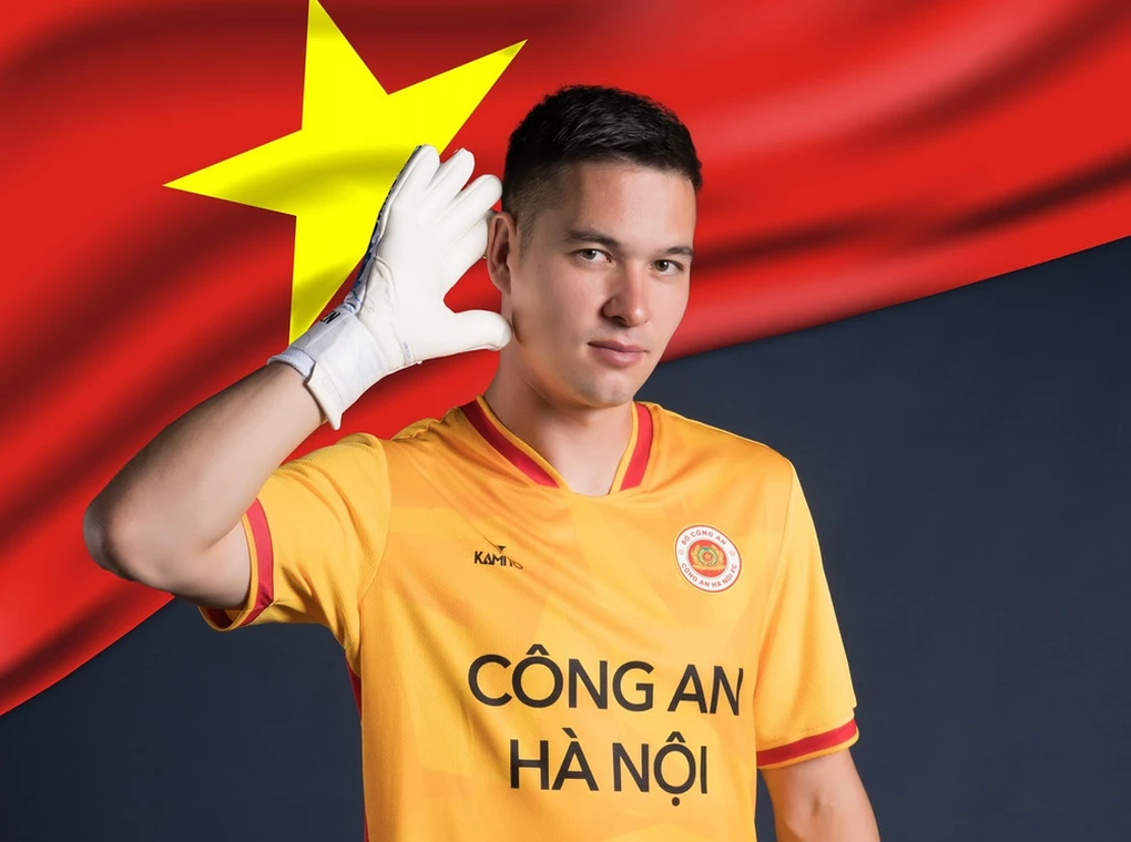 Nguyễn Filip trải lòng khi chính thức được khoác áo đội tuyển Việt Nam - 1 Nguyễn Filip trải lòng khi chính thức được khoác áo đội tuyển Việt Nam - 1