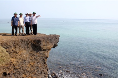 Mê mẩn vẻ đẹp tự nhiên của Mũi Trèo, điểm dã ngoại níu chân dân “phượt”