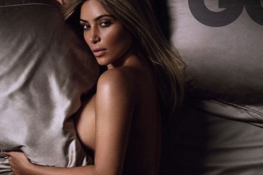 Kim Kardashian hé lộ loạt ảnh "nóng" trên tạp chí GQ