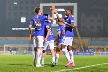 Quang Hải vắng mặt, CLB Hà Nội thắng kịch tính CLB Thanh Hóa