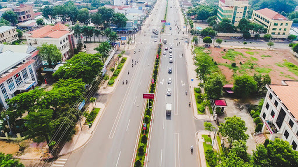 Sức hấp dẫn của đất nền Bình Phước với các nhà đầu tư - 1 Sức hấp dẫn của đất nền Bình Phước với các nhà đầu tư - 1
