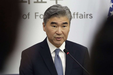 Chân dung người được Mỹ chọn để hàn gắn quan hệ với Philippines