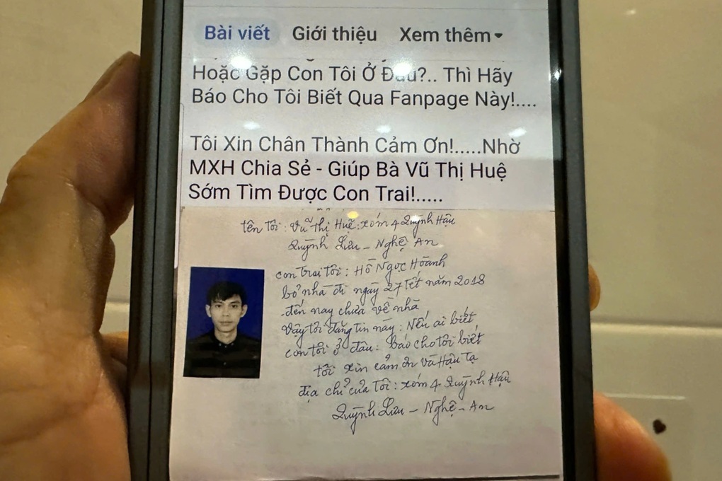 Người mẹ lên mạng thông báo tìm con trai mất tích 7 năm - 1 Người mẹ lên mạng thông báo tìm con trai mất tích 7 năm - 1