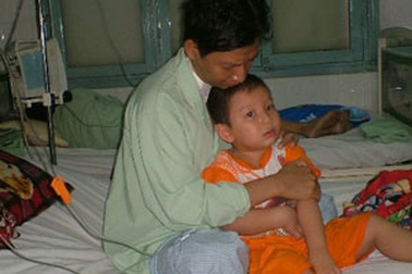 Giọt nước mắt của người cha bị ung thư máu