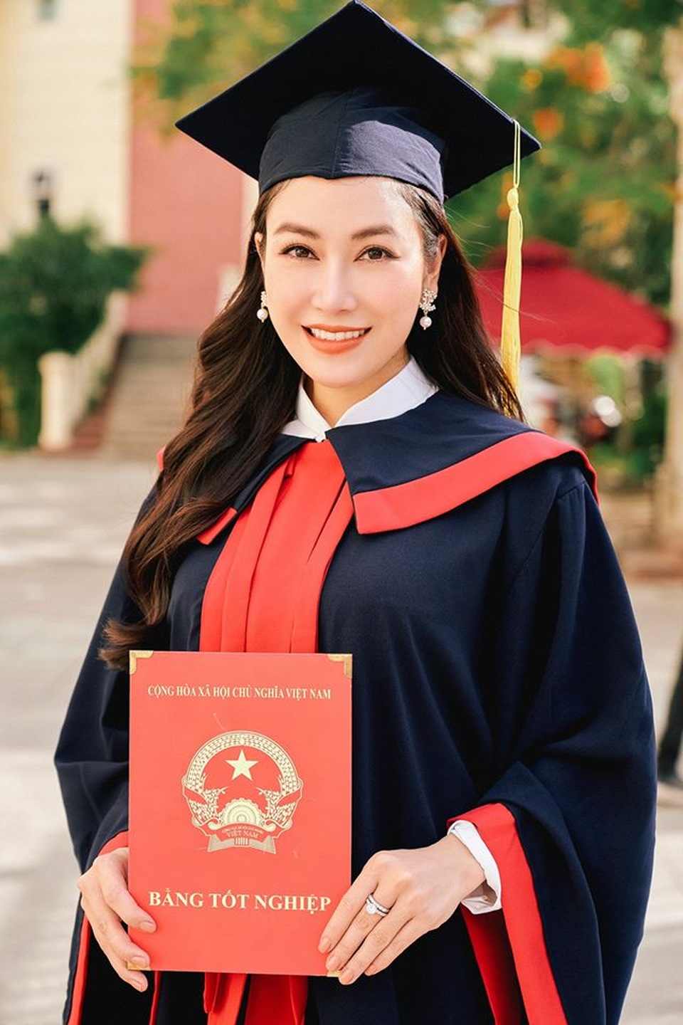 Tiết lộ bí mật lò luyện ngôi sao từng đào tạo 2 Diva Mỹ Linh, Thanh Lam - 1 Tiết lộ bí mật lò luyện ngôi sao từng đào tạo 2 Diva Mỹ Linh, Thanh Lam - 1