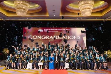 Học sinh BVIS Hà Nội đỗ đại học top 10 thế giới với điểm A Level ấn tượng