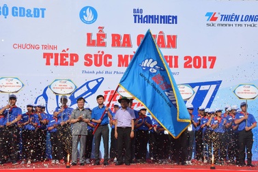 Hơn 85.000 tình nguyện viên tham gia chương trình “Tiếp sức mùa thi” năm 2017