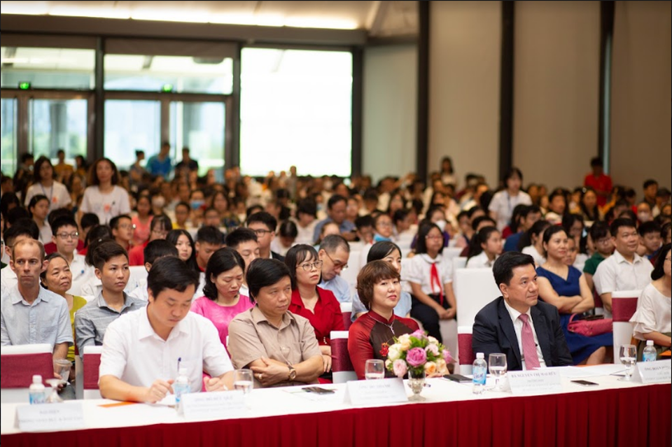 Cuộc thi tiếng Anh quốc tế TOEFL - Hành trang trở thành công dân toàn cầu - 1 Cuộc thi tiếng Anh quốc tế TOEFL - Hành trang trở thành công dân toàn cầu - 1