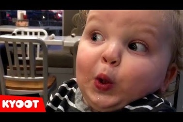 Clip thư giãn: Những đứa trẻ hài hước