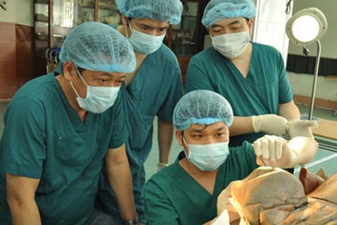 Đào tạo bác sĩ: Không giống ai!