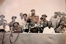 Tình nghĩa Việt Nam - Cuba: Chuyến thăm đặc biệt của lãnh tụ Fidel Castro và 5 món quà không thể lãng quên