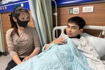 Vụ tài xế Lexus đánh shipper: Nạn nhân đi không vững, mê sảng hoảng loạn