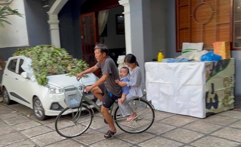 Sau cơn thập tử nhất sinh vì Covid-19, giám đốc đi đưa cơm trả ơn bác sỹ - 3 Sau cơn thập tử nhất sinh vì Covid-19, giám đốc đi đưa cơm trả ơn bác sỹ - 3