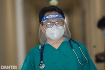 Bác sĩ F0 giấu vợ trong "chuyến công tác" đặc biệt nhất cuộc đời