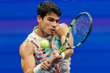 Alcaraz vượt qua thử thách thực sự đầu tiên tại US Open