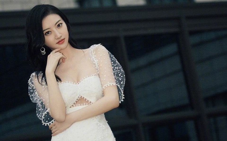 Bi chê diễn dở, tại sao mỹ nhân Bắc Kinh Cảnh Điềm vẫn luôn được ưu ái? - 10 Bi chê diễn dở, tại sao mỹ nhân Bắc Kinh Cảnh Điềm vẫn luôn được ưu ái? - 10