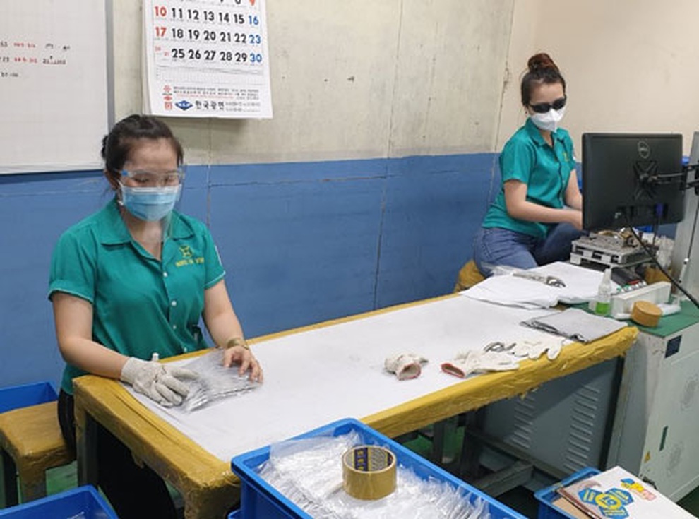 Doanh nghiệp và người lao động đều muốn tăng ca - 1 Doanh nghiệp và người lao động đều muốn tăng ca - 1