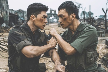 "Mưa đỏ" cán mốc 500 tỷ đồng nhanh nhất lịch sử, phá kỷ lục phim Trấn Thành