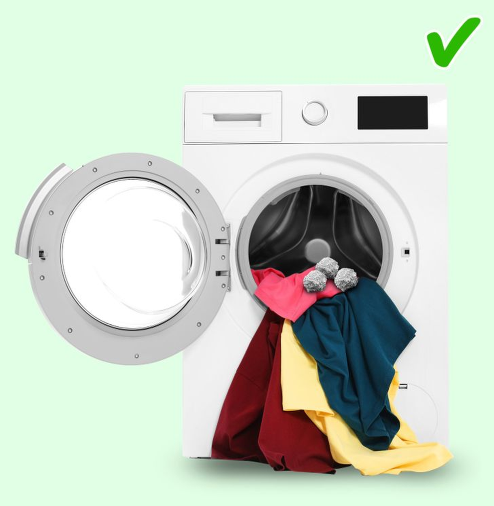 13 mẹo giặt đồ khiến quần áo sạch bóng và thơm phức - 8