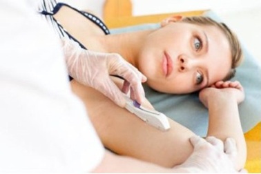 Hoá giải 4 lầm tưởng về que cấy tránh thai