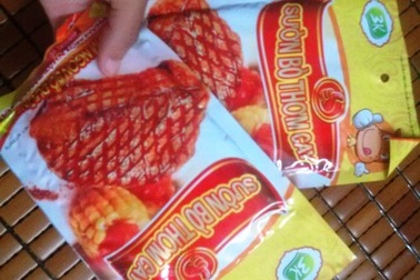 Sự thật vụ sườn bò thơm cay bị tố làm từ...xốp