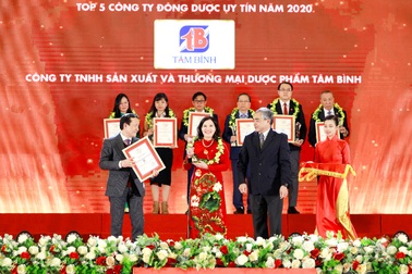 Dược phẩm Tâm Bình nhận giải Top 5 Công ty Đông dược uy tín 2020