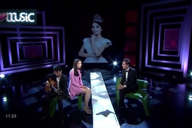 Hoa hậu Kỳ Duyên khoe giọng hát